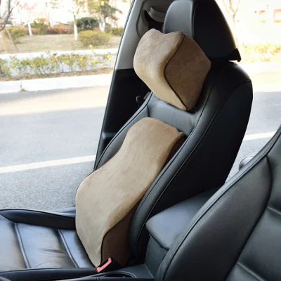 Montage du coussin de dossier en mousse à mémoire de siège de voiture pour voiture